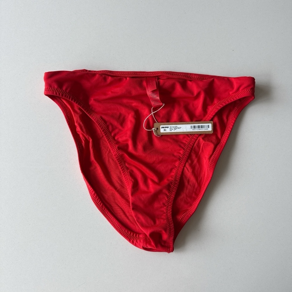 SKIMS high leg bikini bottom